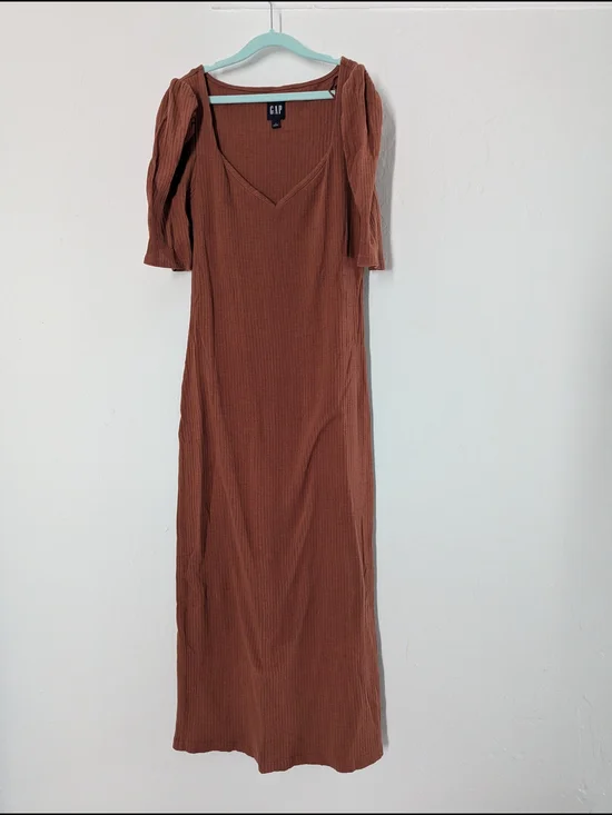 GAP Ribbed Maxi Dress in Rust - Picture 1 of 4